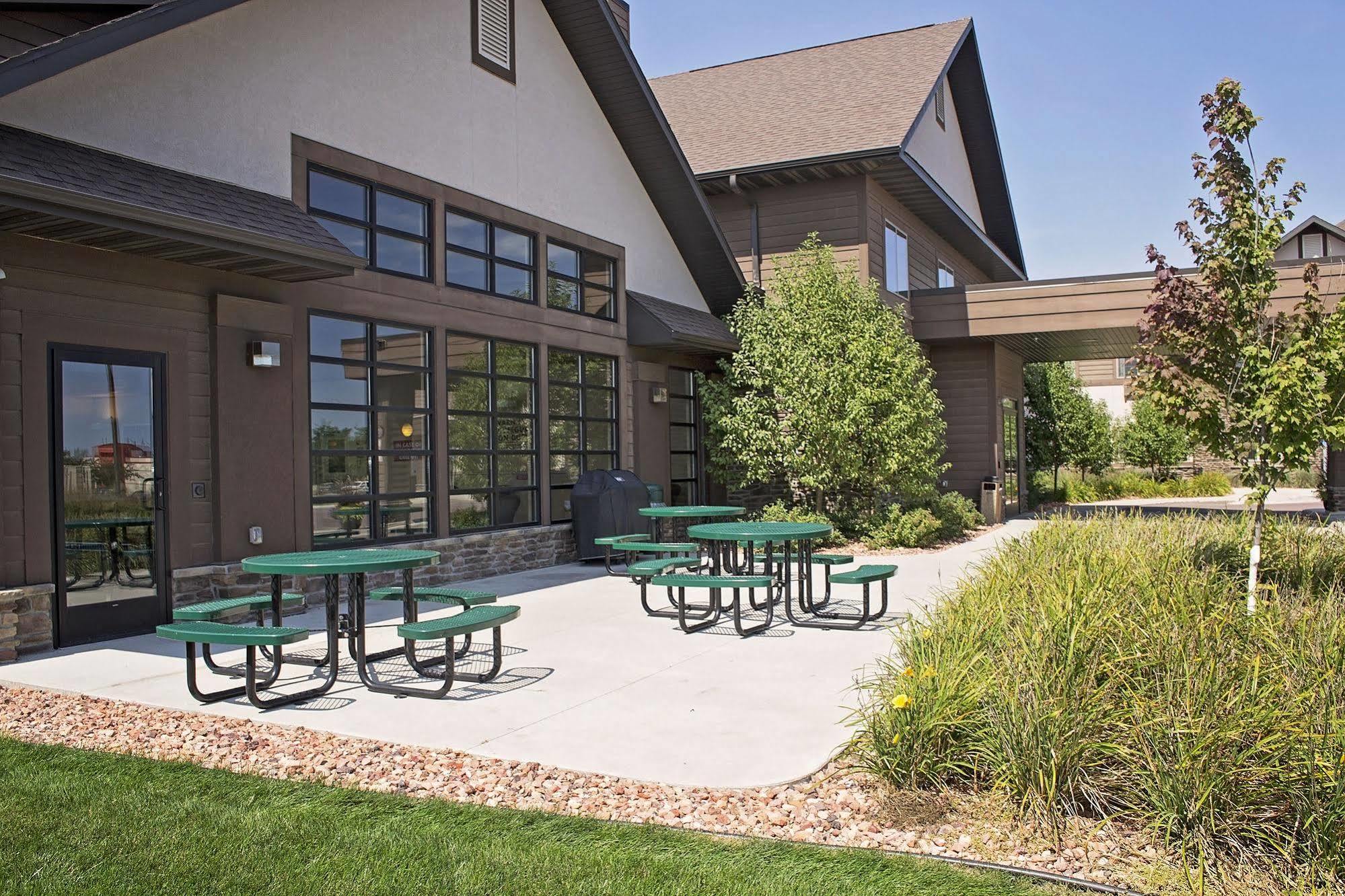 Grandstay Inn & Suites Of Luverne Exterior photo